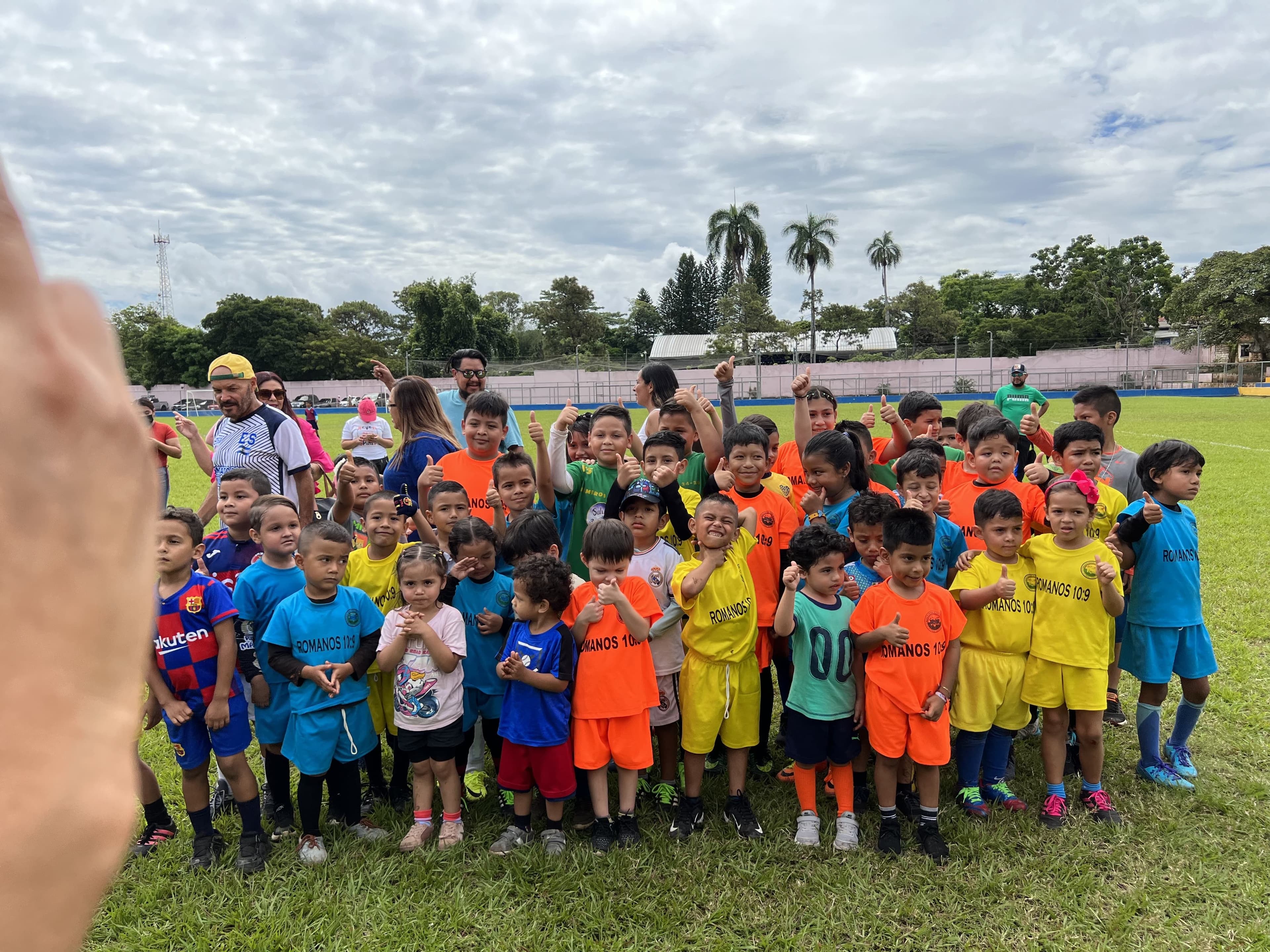 Escuela Futbol 5 Fundas Mi Futuro